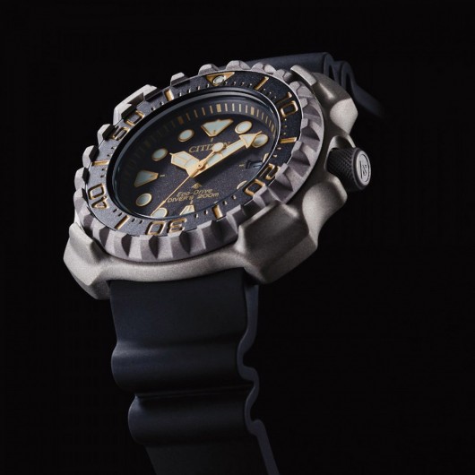 BN0220-16E - PROMASTER MARINE - DIVERS 200m
